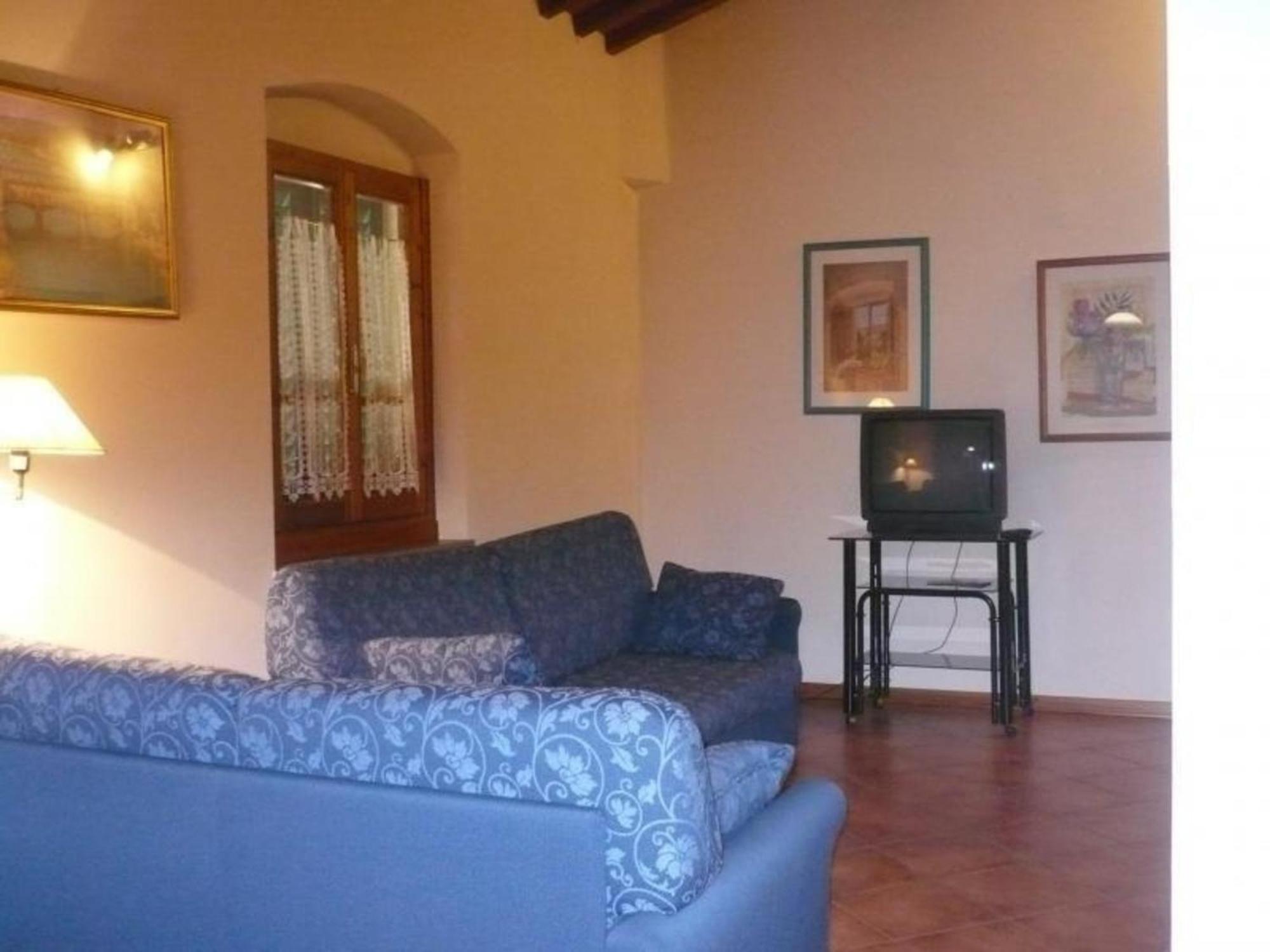 Charmantes Ferienhaus In Piani Della Rugginosa Mit Grossem Garten Reggello Exterior foto